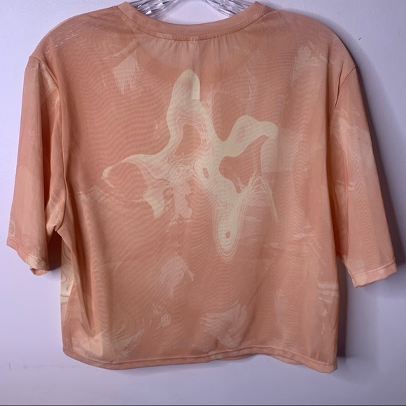 FABLETICS Nayeli Mesh Crop Short Sleeve Marble Pattern Workout Top - Picture 10 of 12